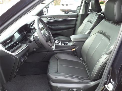 New 2024 Jeep Grand Cherokee Limited 4xe w/ Luxury Tech Group II image 12