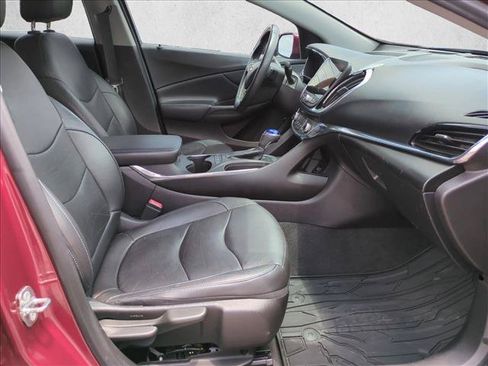 Used 2019 Chevrolet Volt Premier w/ Driver Confidence II Package FWD image 21