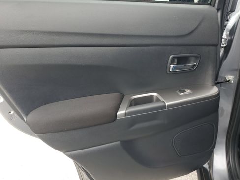 Used 2021 Mitsubishi Outlander Sport SE FWD image 16