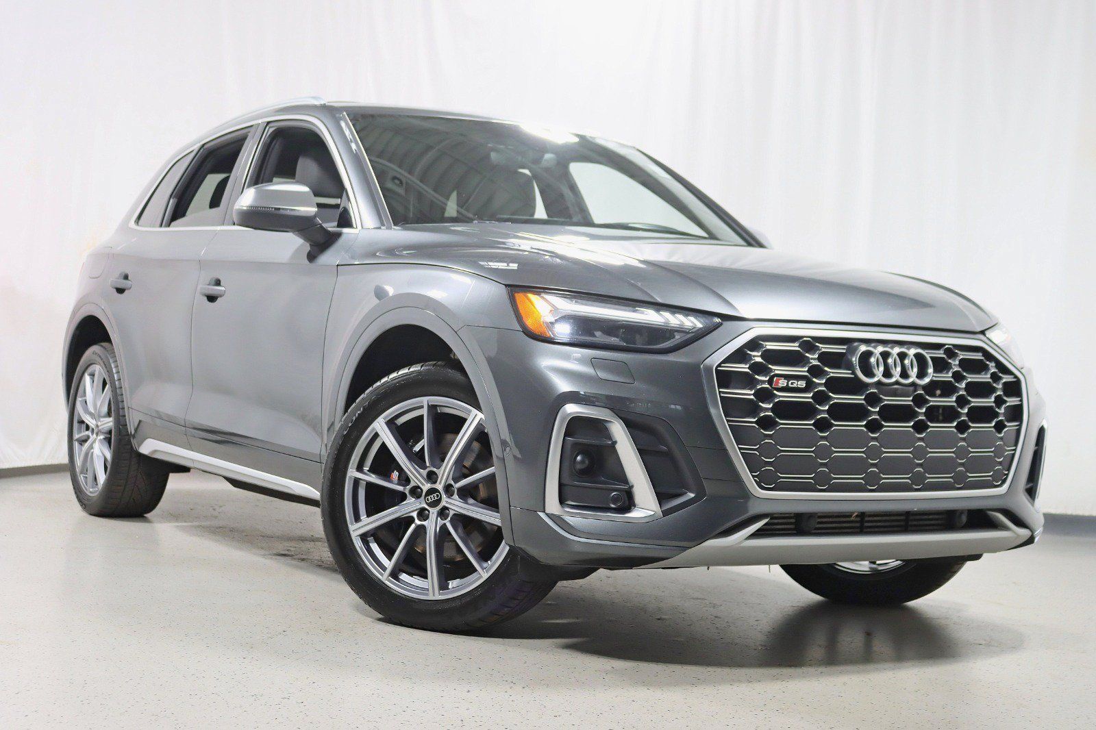 Used 2022 Audi SQ5 Prestige w/ Prestige Package AWD/4WD image 7