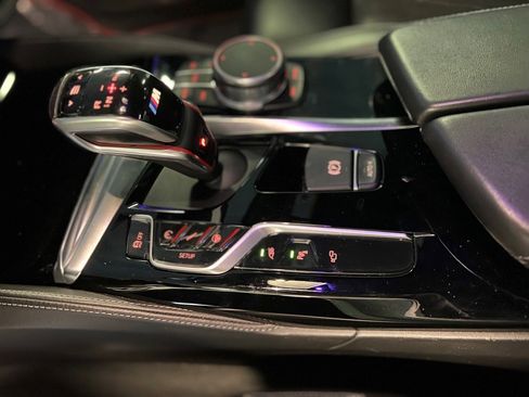 Used 2018 BMW M5 image 44