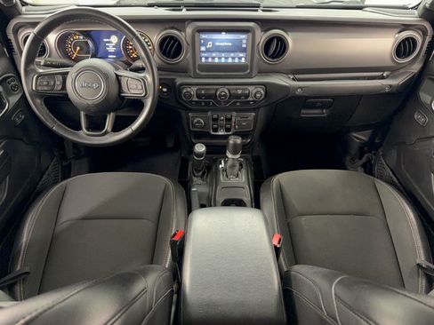 Used 2021 Jeep Gladiator Sport AWD/4WD image 17
