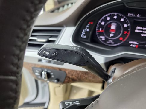 Used 2019 Audi Q7 2.0T Premium Plus w/ Premium Plus Package AWD/4WD image 13