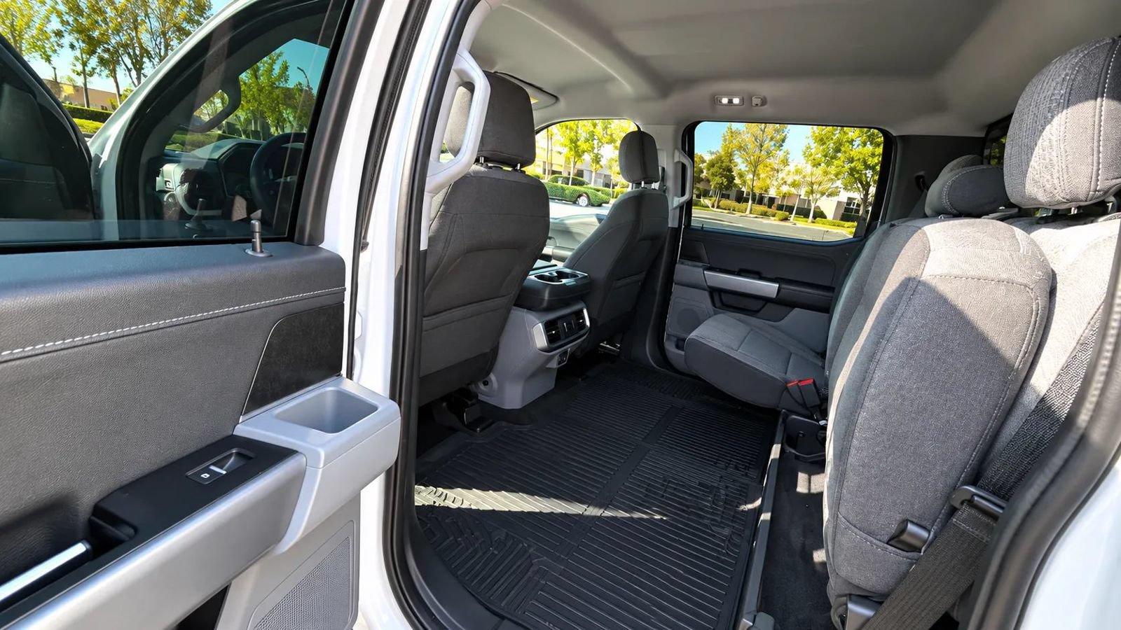 Used 2021 Ford F150 XLT w/ Equipment Group 301A Mid AWD/4WD image 15