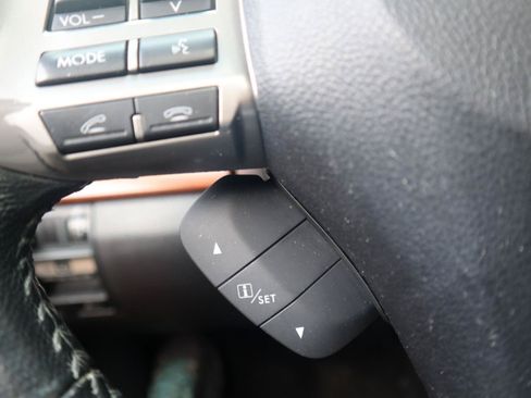 Used 2013 Subaru Outback 2.5i Limited AWD/4WD image 58