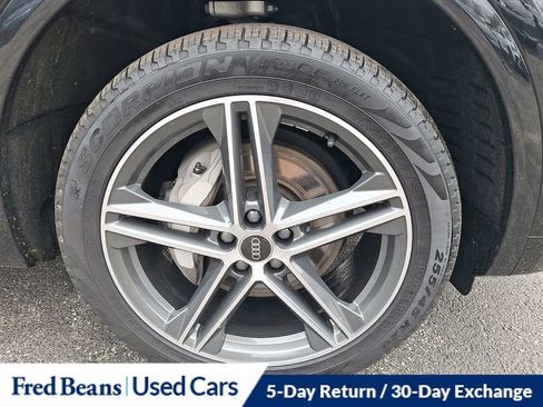 Used 2023 Audi Q5 e Premium Plus w/ Premium Plus Package image 8