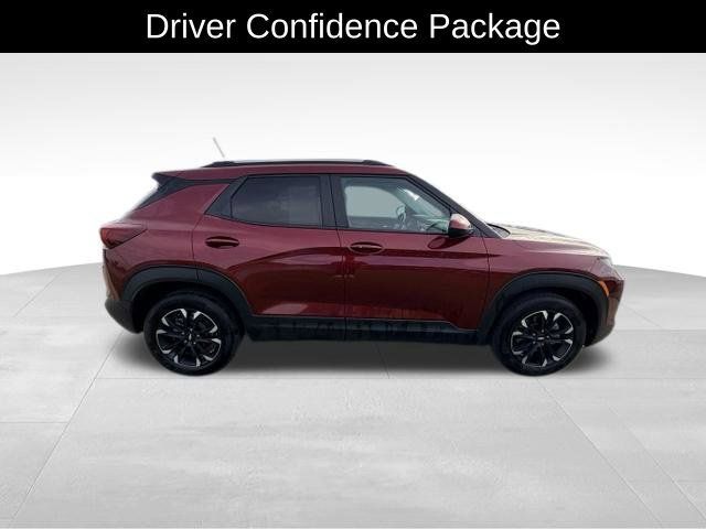 Used 2023 Chevrolet TrailBlazer LT w/ Convenience Package FWD image 6