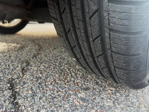 Used 2014 Dodge Avenger SXT w/ Rallye Appearance Group image 18