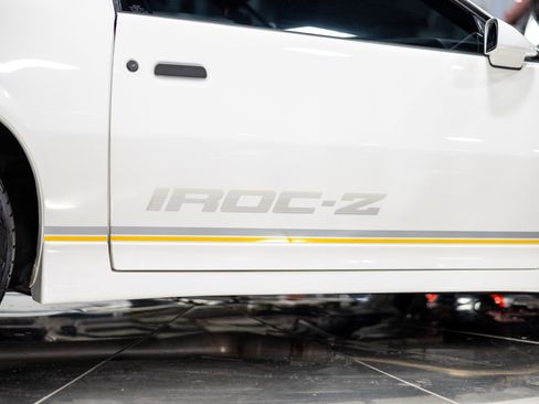 Used 1989 Chevrolet Camaro IROC-Z image 18