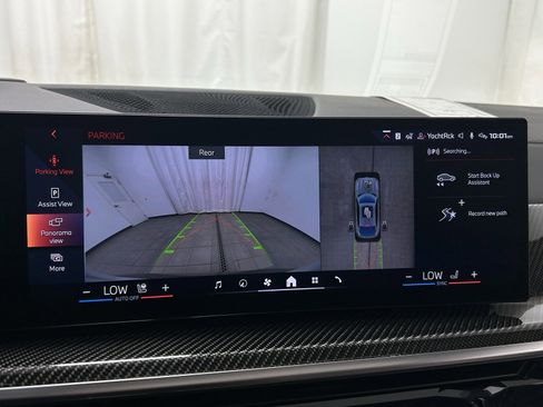 Used 2025 BMW X6 M60i image 18