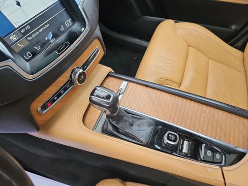 Used 2019 Volvo XC90 T6 Inscription w/ Luxury Package AWD/4WD image 24