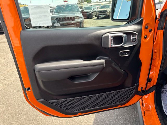 New 2026 Jeep Gladiator Sport AWD/4WD image 10