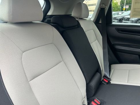 Used 2025 Honda CR-V EX image 20