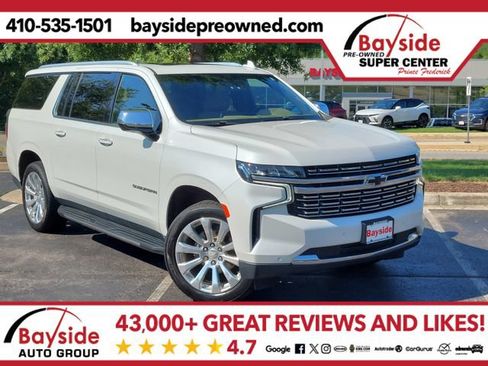 Used 2022 Chevrolet Suburban Premier AWD/4WD image 1