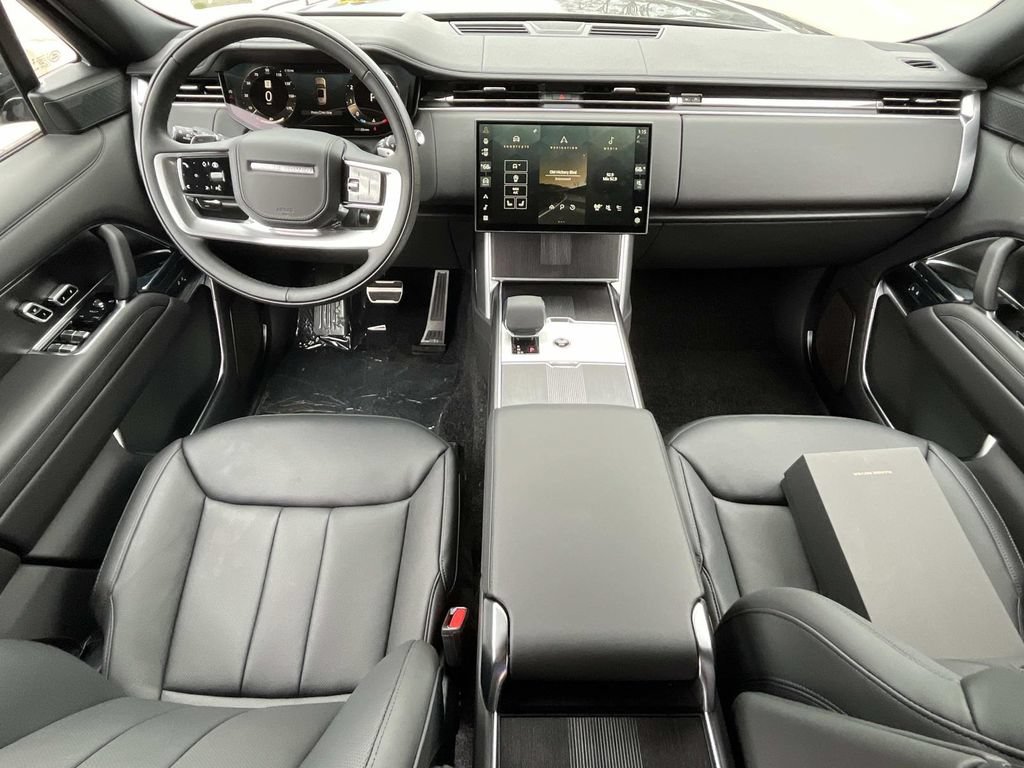 New 2026 Land Rover Range Rover Long Wheelbase Autobiography AWD/4WD image 9