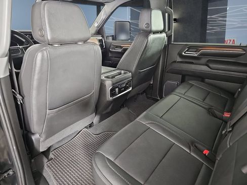 Used 2024 GMC Sierra 3500 Denali w/ Denali Reserve Package AWD/4WD image 14
