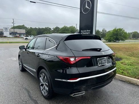 Used 2023 Acura MDX SH-AWD w/ Technology Package image 3