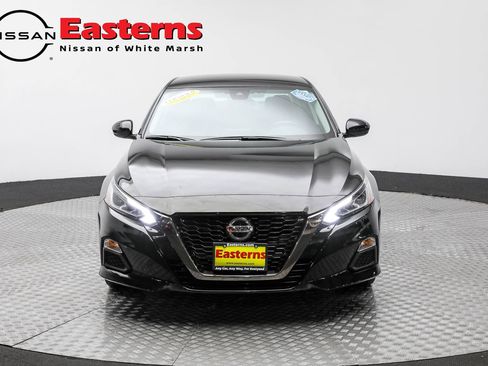 Used 2021 Nissan Altima 2.5 SR image 2