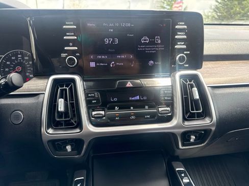 Used 2021 Kia Sorento EX w/ Panoramic Sunroof Package AWD/4WD image 25