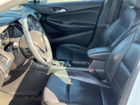 Used 2016 Chevrolet Cruze Premier FWD image 4