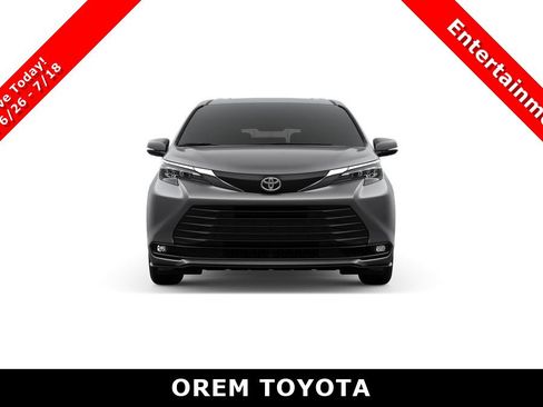 New 2026 Toyota Sienna XLE FWD image 17