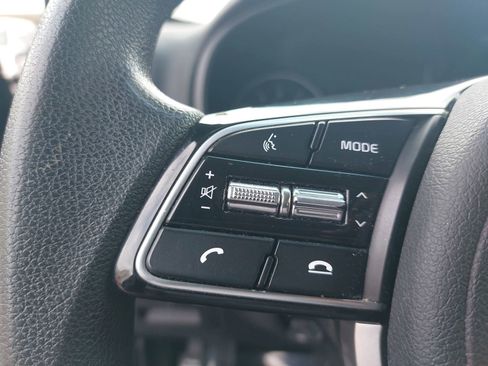 Used 2022 Kia Sportage LX AWD/4WD image 16