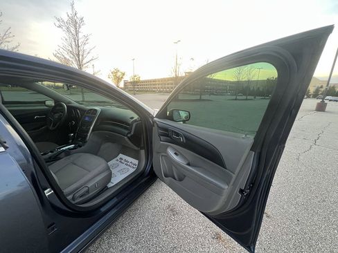 Used 2014 Chevrolet Malibu LS image 10