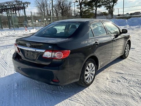 Used 2013 Toyota Corolla LE image 7