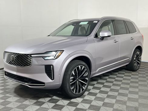 New 2026 Volvo XC90 B6 Plus w/ Protection Package Premier image 4
