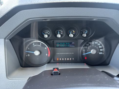 Used 2016 Ford F550 2WD Regular Cab Super Duty image 12