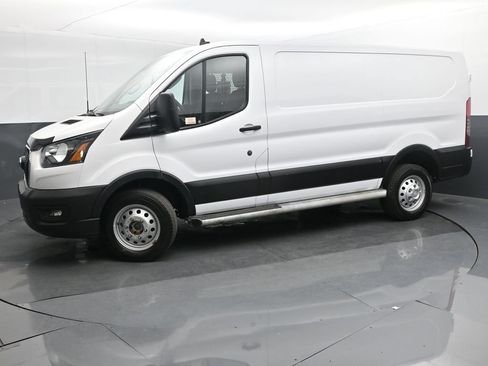 Used 2023 Ford Transit 250 Low Roof AWD w/ Exterior Upgrade Package image 20