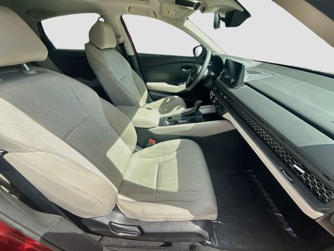 Used 2025 Honda Accord SE image 29