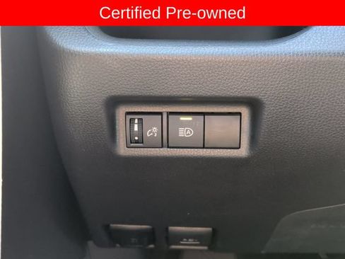 Certified 2025 Toyota RAV4 XLE AWD/4WD image 25