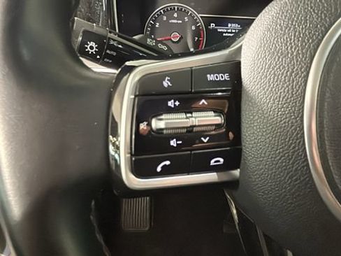 Used 2021 Kia Sorento S w/ Panoramic Sunroof Package FWD image 15