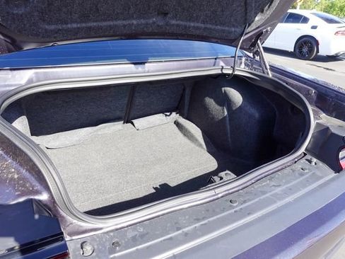 Used 2017 Dodge Challenger R/T image 24