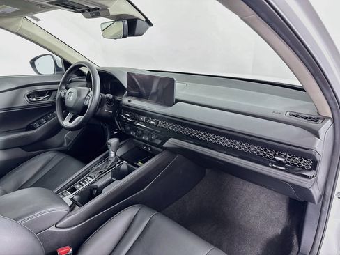 Certified 2024 Honda Accord Touring image 31