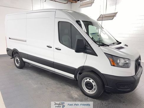 New 2026 Ford Transit 250 148 Medium Roof w/ Load Area Protection Package RWD image 6