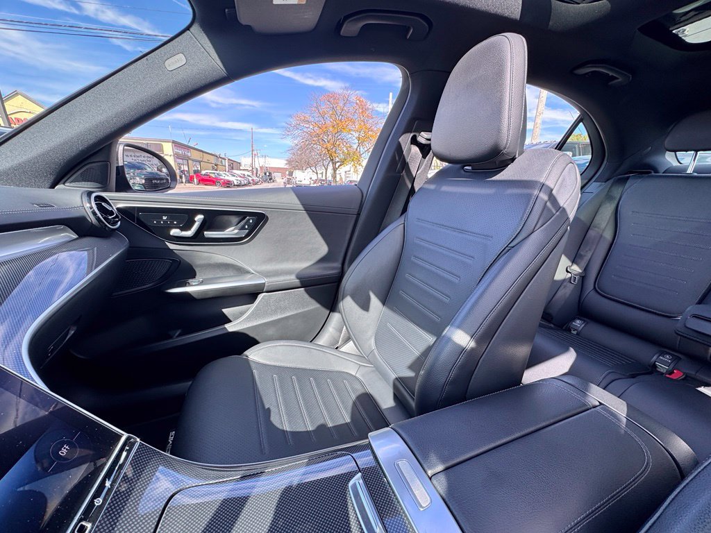 Used 2022 Mercedes-Benz C 300 4MATIC Sedan image 16