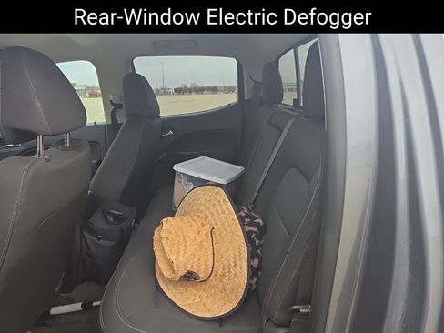 Certified 2020 Chevrolet Colorado LT w/ LT Convenience Package image 12