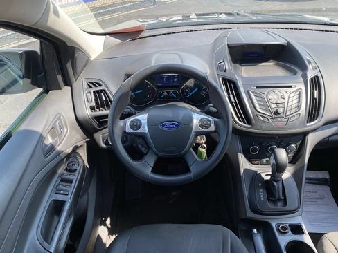 Used 2015 Ford Escape S FWD image 18
