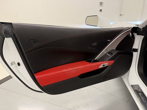 Used 2017 Chevrolet Corvette Stingray Convertible w/ 2LT Preferred Equipment Group image 36