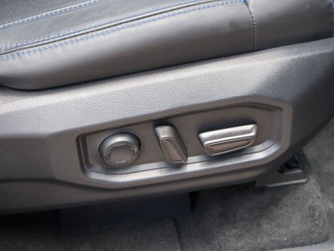 Used 2024 Toyota Tundra Platinum AWD/4WD image 18