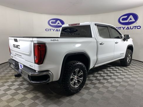 Used 2019 GMC Sierra 1500 SLT image 3