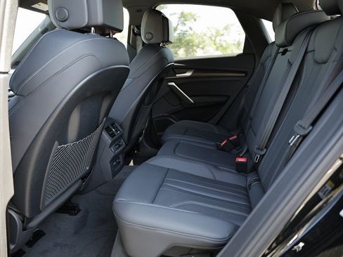 New 2025 Audi Q5 2.0T Premium Plus image 24
