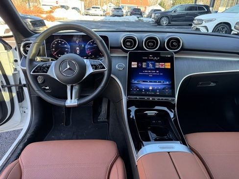 Used 2025 Mercedes-Benz C 300 4MATIC Sedan image 14