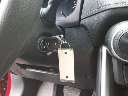 Used 2024 Toyota RAV4 LE image 9