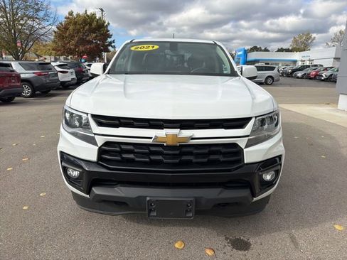Used 2021 Chevrolet Colorado LT w/ LT Convenience Package image 8