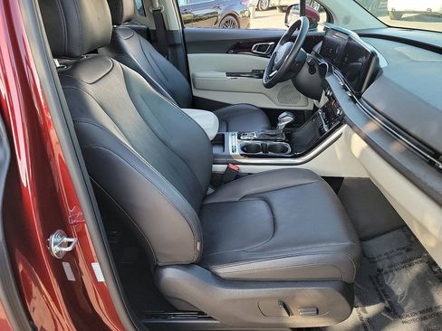 Used 2024 Kia Carnival SX image 15