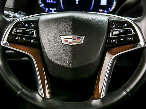 Used 2018 Cadillac Escalade ESV Premium Luxury image 26