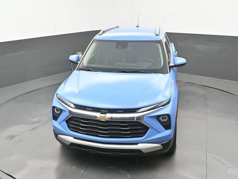 Used 2024 Chevrolet TrailBlazer LT w/ LT Cold Weather Package FWD image 27